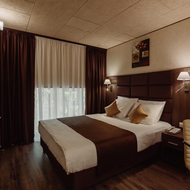 Helix Hotel (Хеликс)