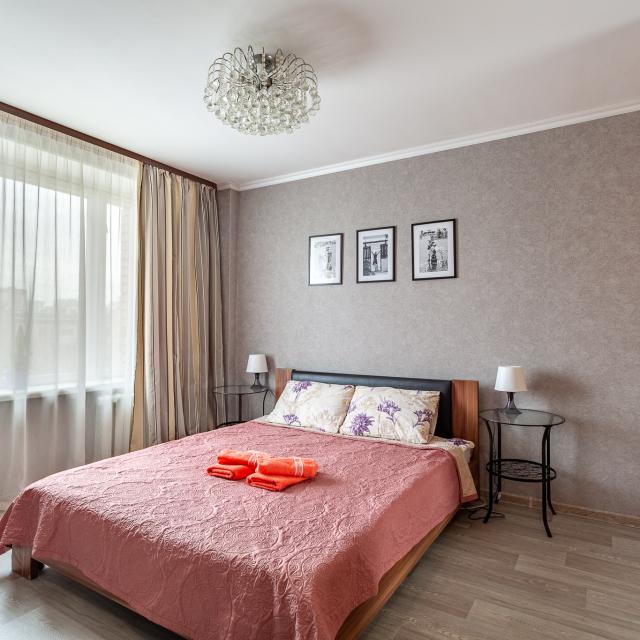 Apartment Brusnika on Yeniseiskaya St. 17/2