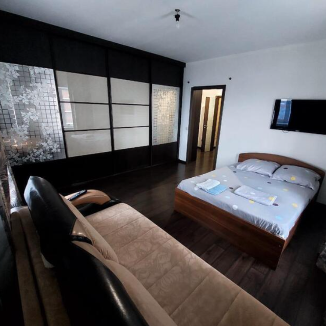 Apartment on Karl Marx street 99B
