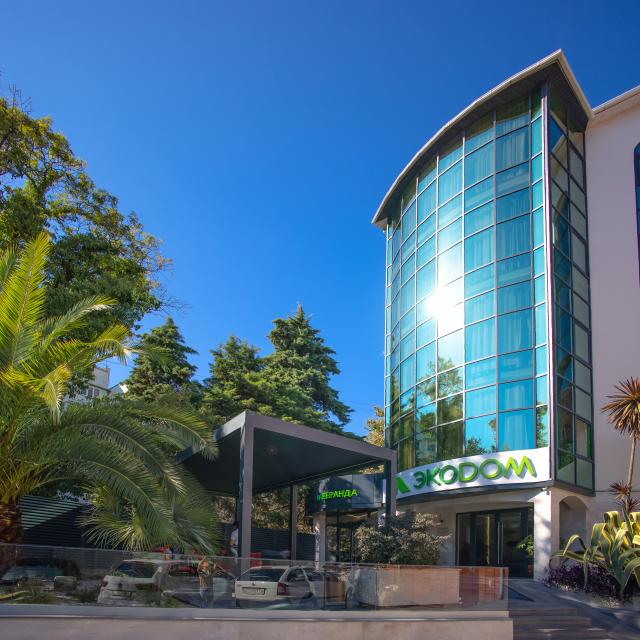 Sochi Ecodom 4*