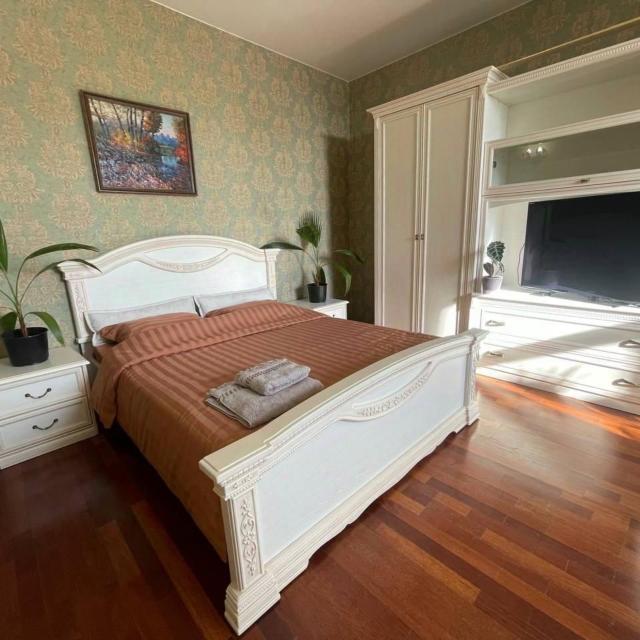 Apartment on Pochtovaya street, 8