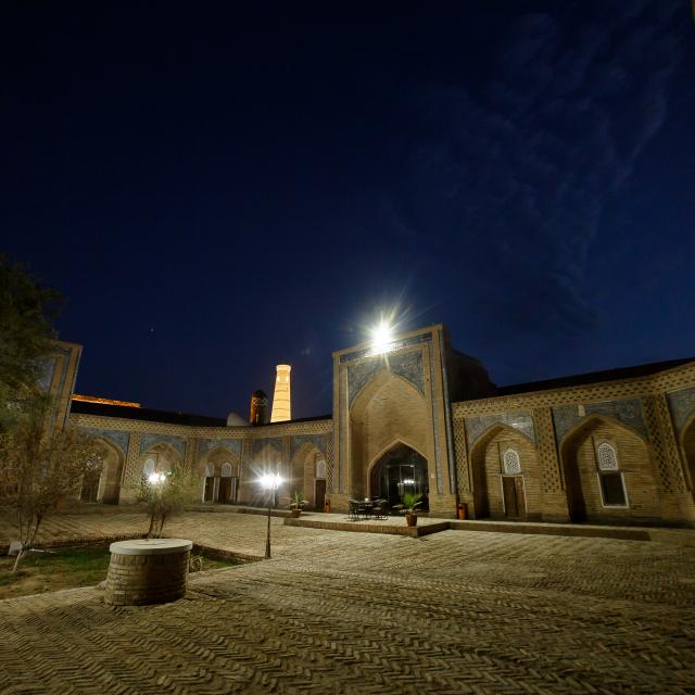 Feruzkhan Hotel