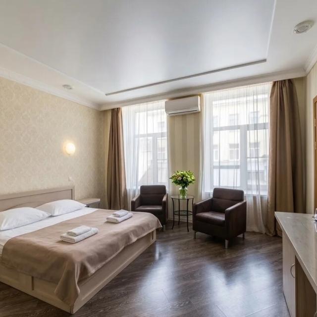 Грандора Невский 44