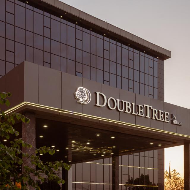 DoubleTree by Hilton Shymkent (Doubletree Hilton Shymkent)