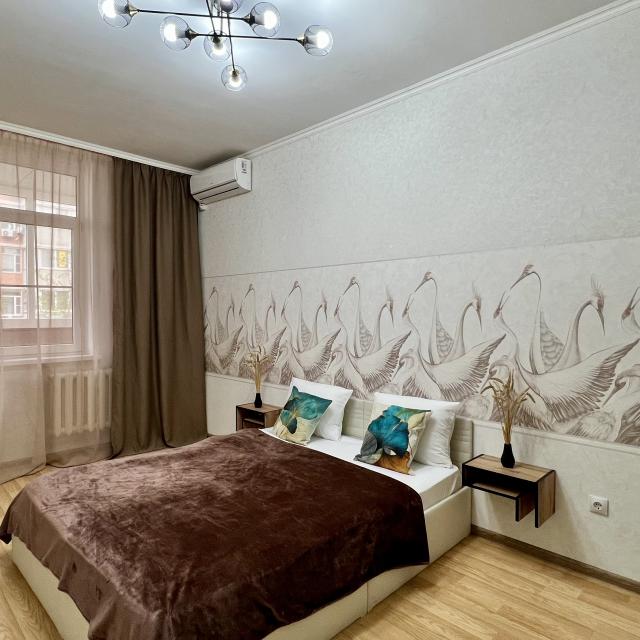 Spacious apartment on the 4th floor next to the M4