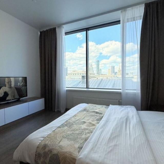 Radius Central House Apartment on Malysheva 42a
