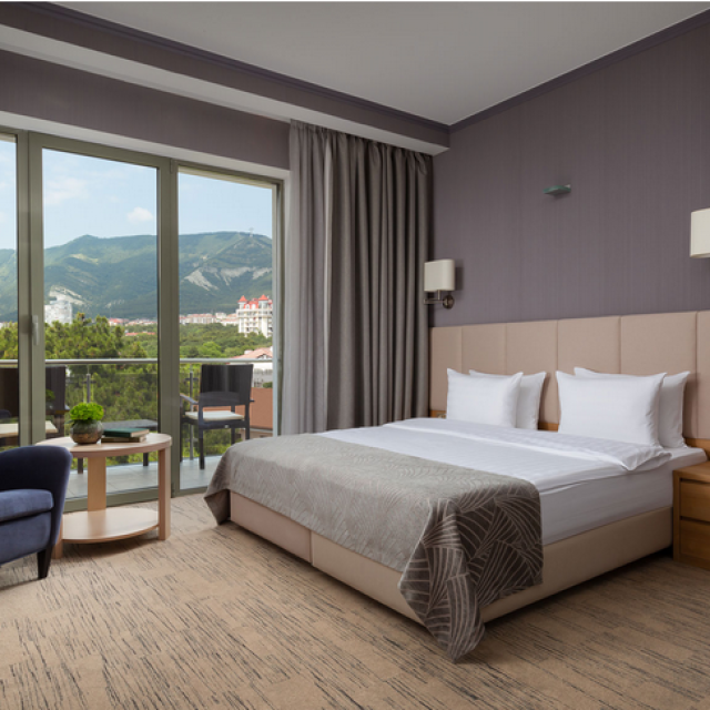 Primorye GRAND RESORT HOTEL (Primorye Grand Resort) 4*