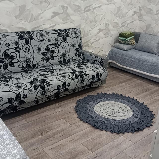 Kvartira ryadom s ozerom