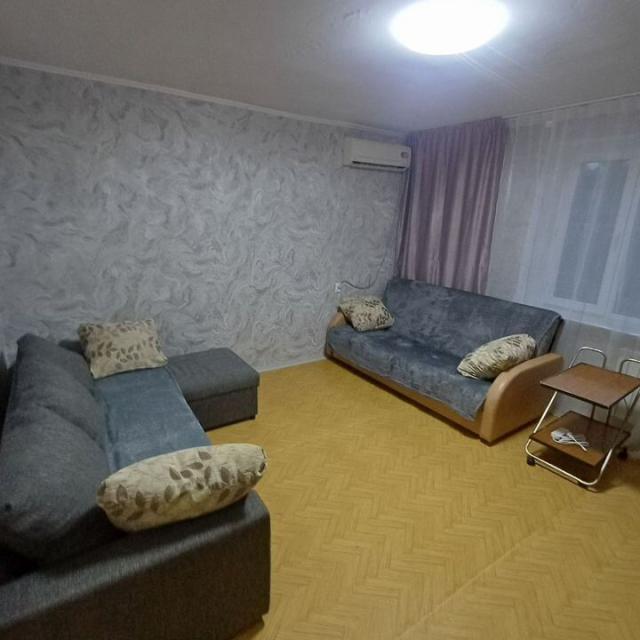 Apartments on Chebrikova street 50