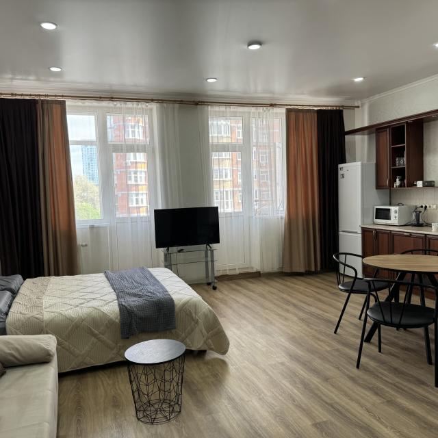Olympus Tower Apartments 