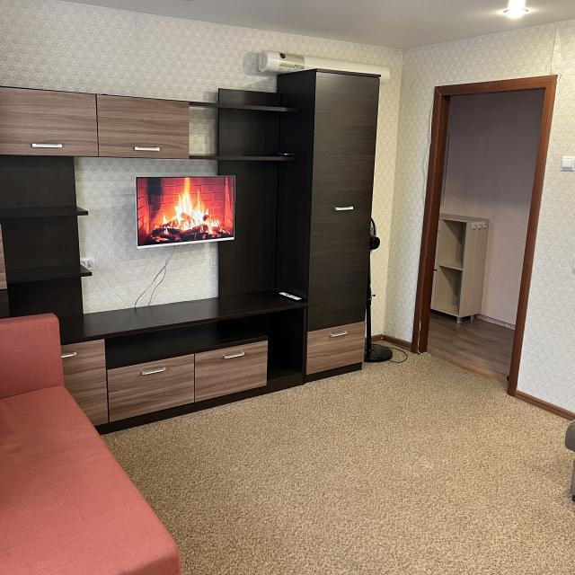 One-bedroom apartment next to Baden Baden Dir (on Lenin)