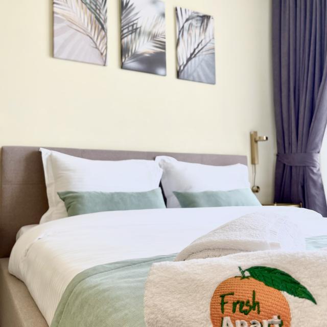 Apart Fresh Lemon