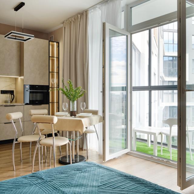 RentPlaza on the street on March 8, 2014