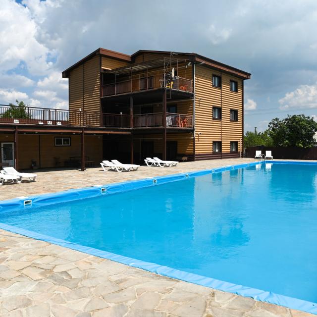 Khanskii Bereg