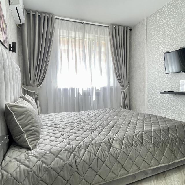 Housevip Apartments on 3 Rogozhnikova Street