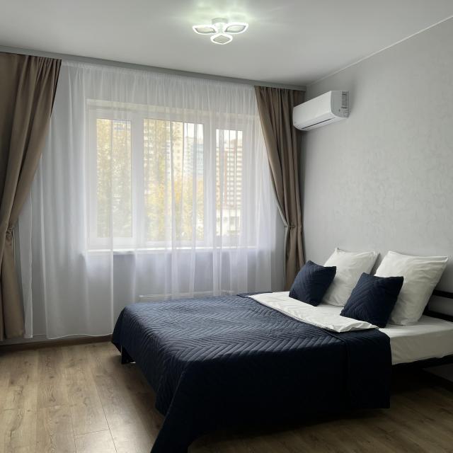 Studio apartment on 103A Revolutsionnaya Street