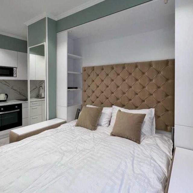 Lucky Room on Maloe Ponizovye street