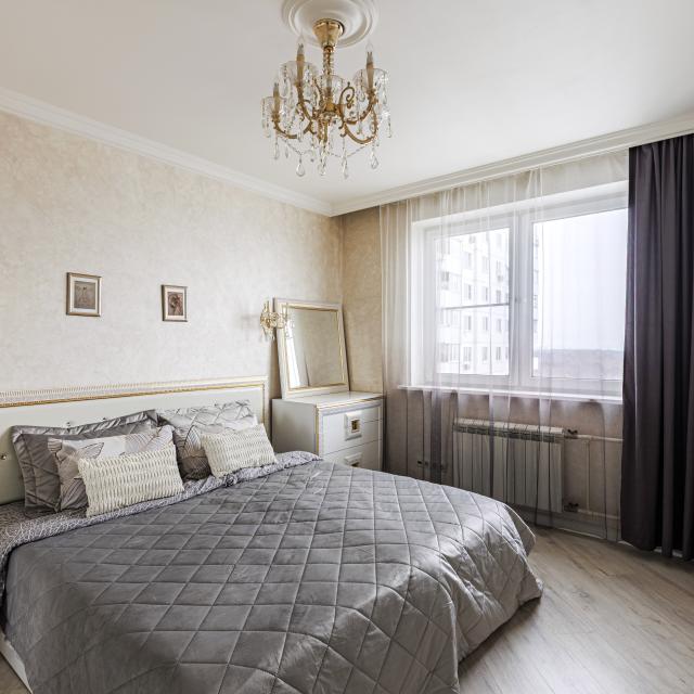 Apartments on Akademika Millionshchikova street 35k2