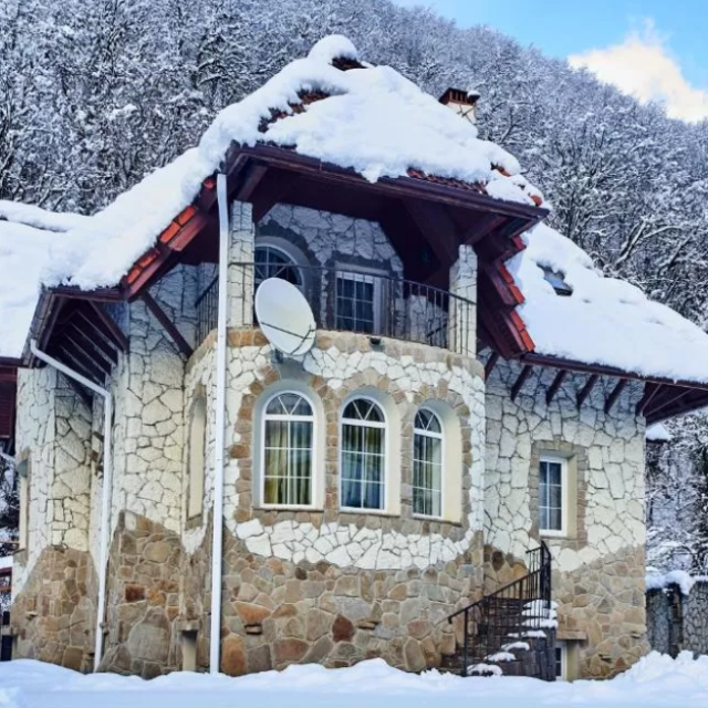 Snow Village (Snou Villadzh)