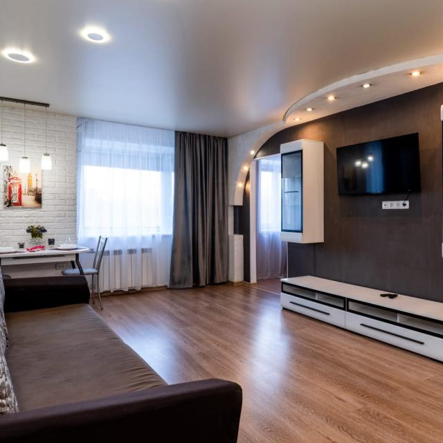 Room Hotel on Bardin Avenue