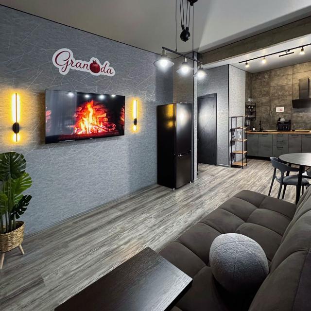 Granada Apartments at 99 Karl Marx Street
