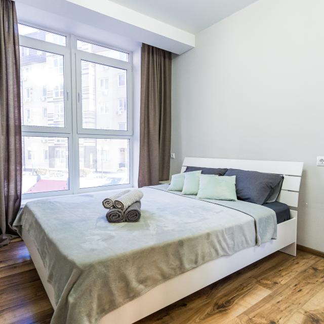 LetoApart on Tamanskaya street 121 building 14