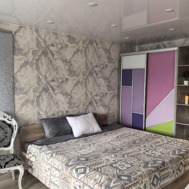 One-room apartments in the city center 