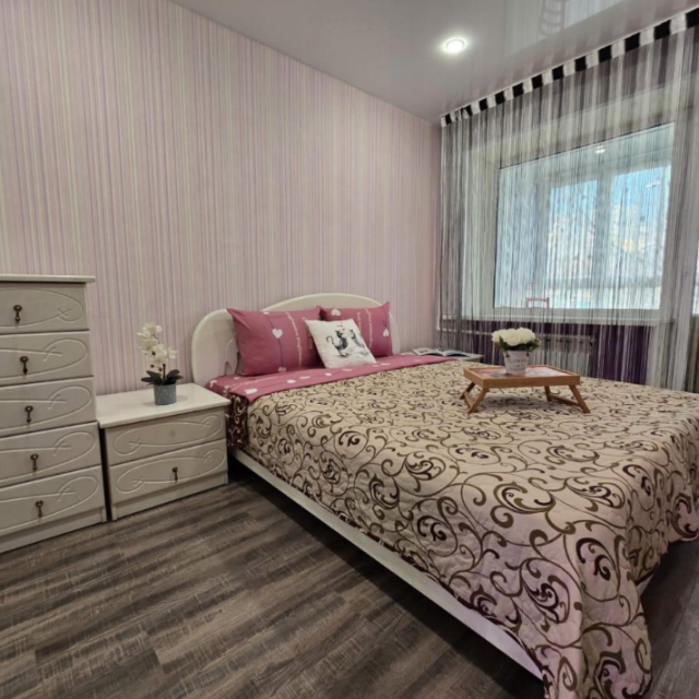 Apartments on 33/18 Postysheva Street