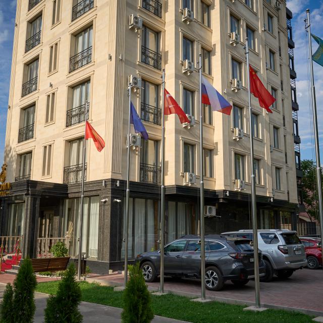 Crown Hotel