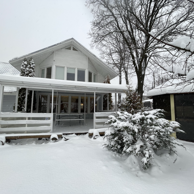 The White House Cottage