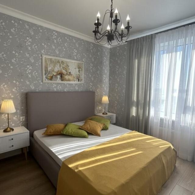 Apartments on Bekhtereva street 6