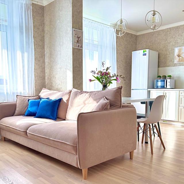 Luxury apartment near Galitsky Park