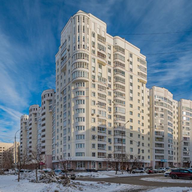 Light Apartments on 123 Furmanova Street