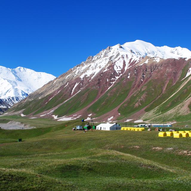 Achik-Tash Tent Camp