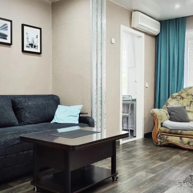 Apartment on Danchuk 8