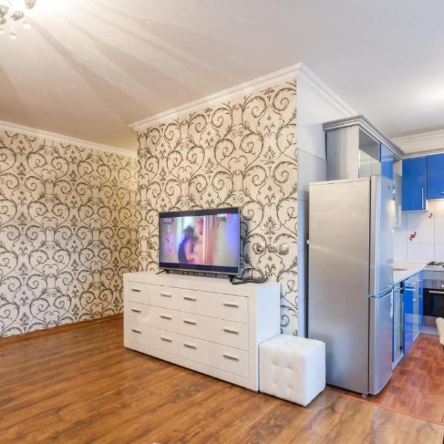 Apartment Alisa39 on Khmelnitsky street 27