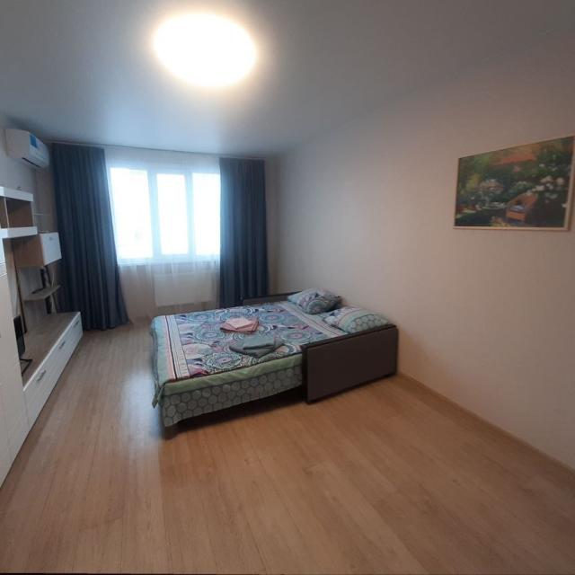 Apartment Pier 36 on Osinovaya street 9