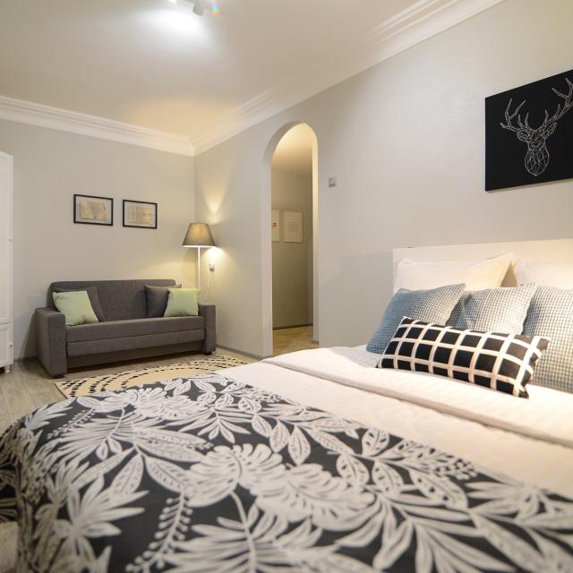 Apartment Renta36 (Rent) on Sredne-Moskovskaya street 8