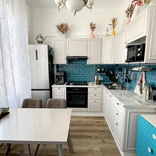Cozy apartment in a historic building at 11 Begovoye Proezd