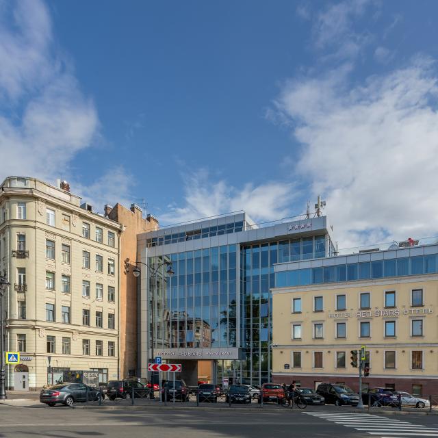 Red Stars (Ред Старс)