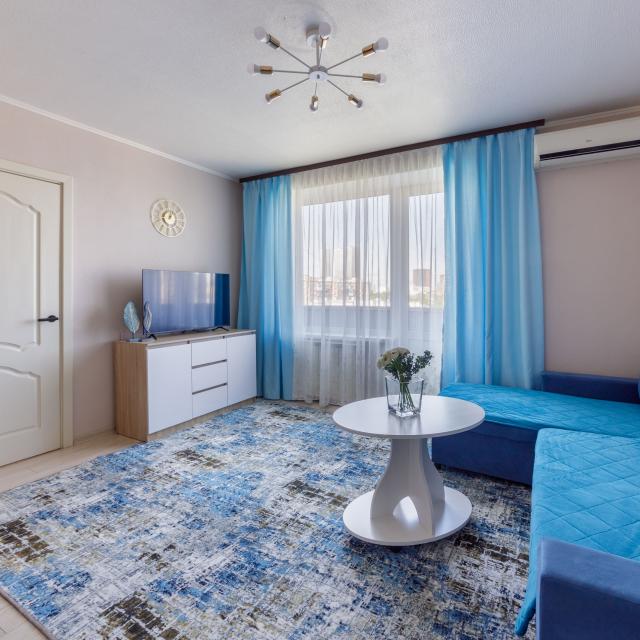 ApartLux in Volkov Lane
