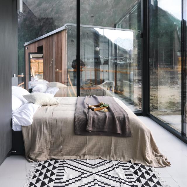 Alpina Нouse