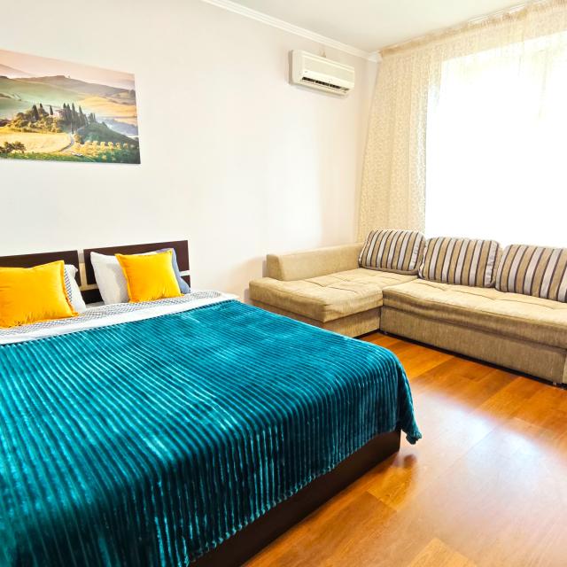 Apartments on 77/2 Chistopolskaya Street