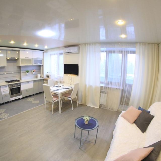 Apartment on Kirova street 11