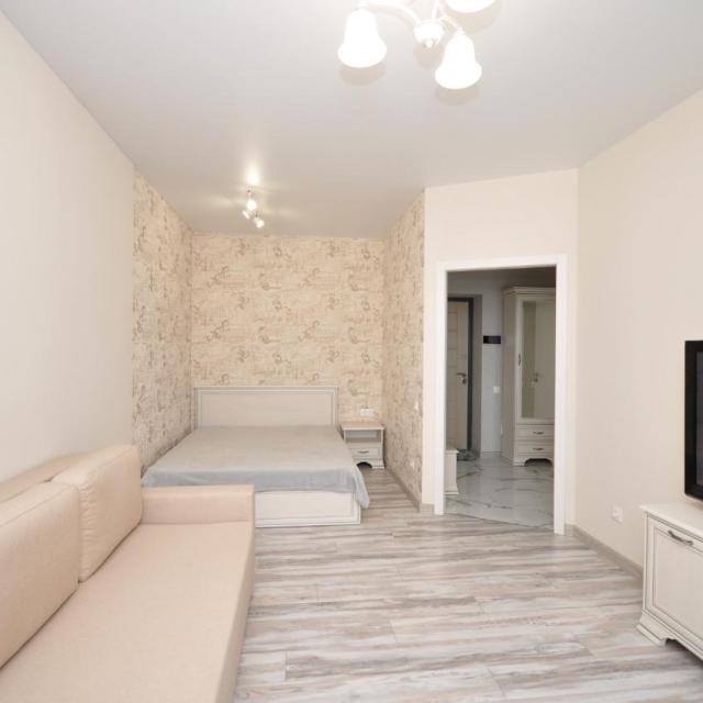 Apartments on Razvedchik Akhmerova street 3
