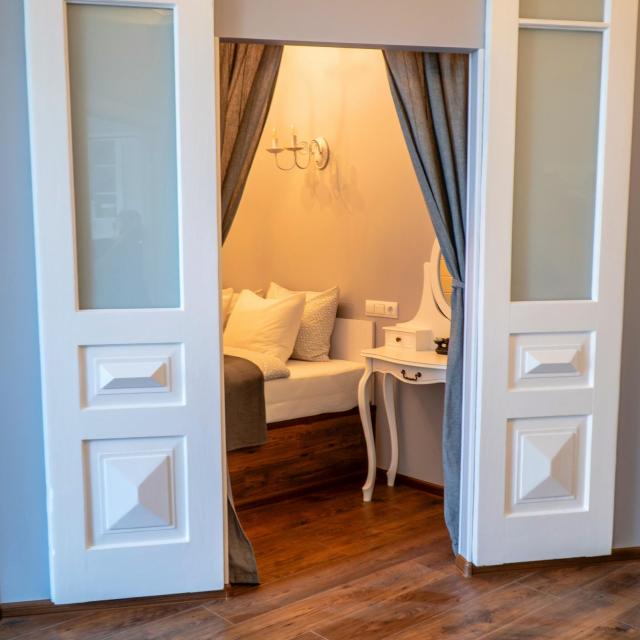 Old Brest Apartments (Old Brest)