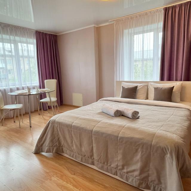 Apartments on Lenin Avenue 33A