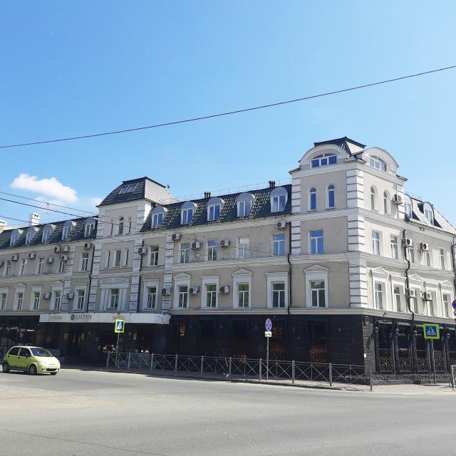Azalea on Narimanova