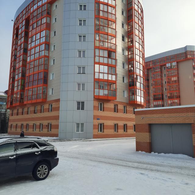 Apartments on Ordzhonikidze street 3/2k2