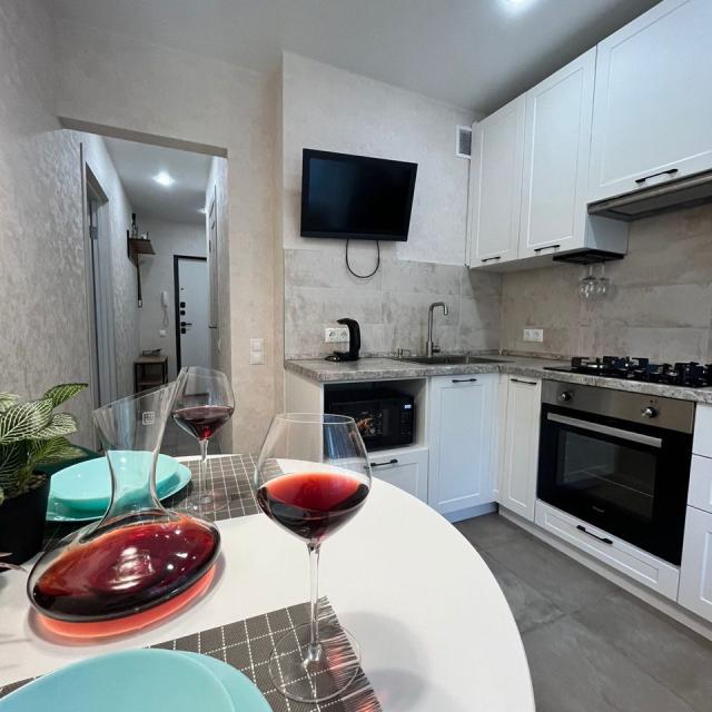 Cozy apartment on Stepanova street